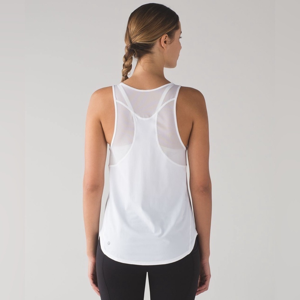 Lululemon Sculpt Tank II - White - size 6